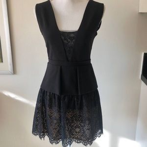 BCBG MAXAZRIA Black lace cocktail dress sz10